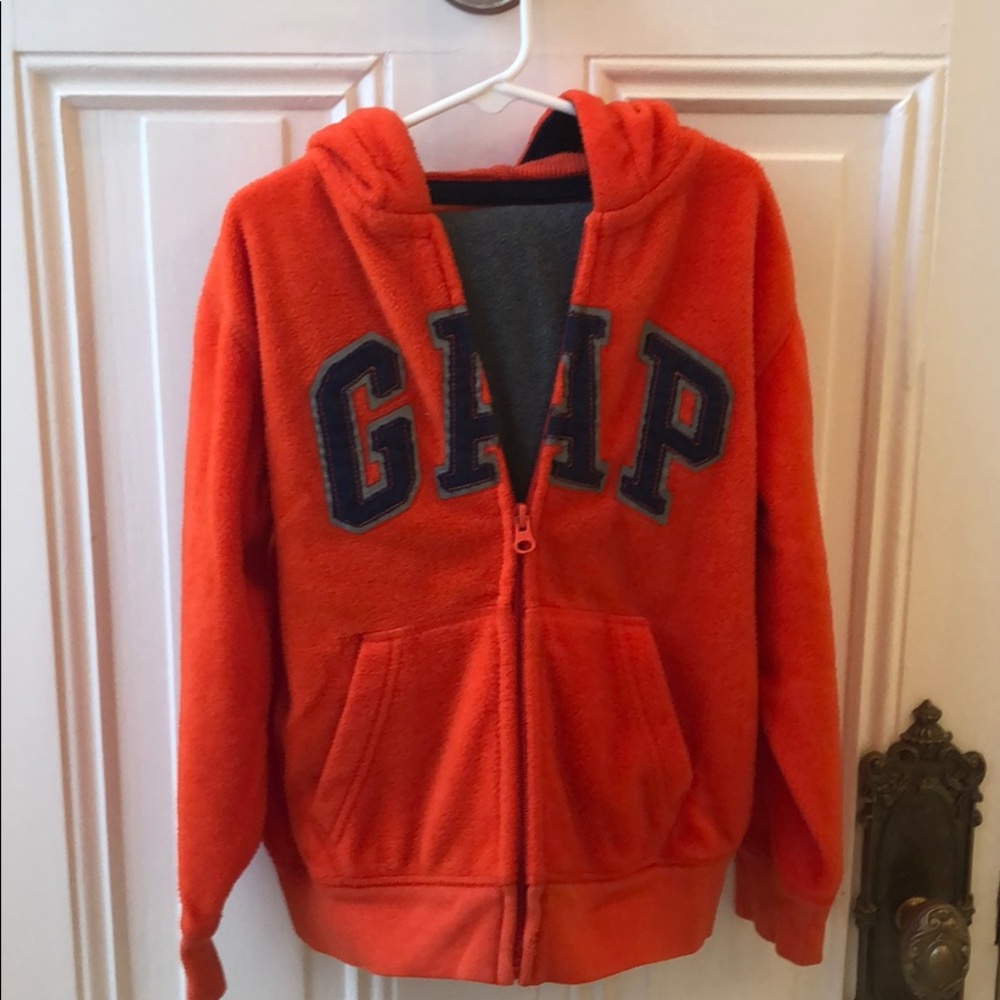 Boys Gap fleece sweatshirt and pants,